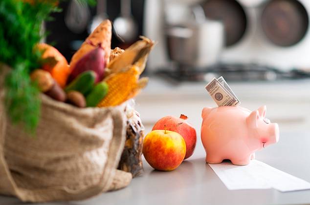 Estudio revela que las decisiones financieras y comer están relacionadas