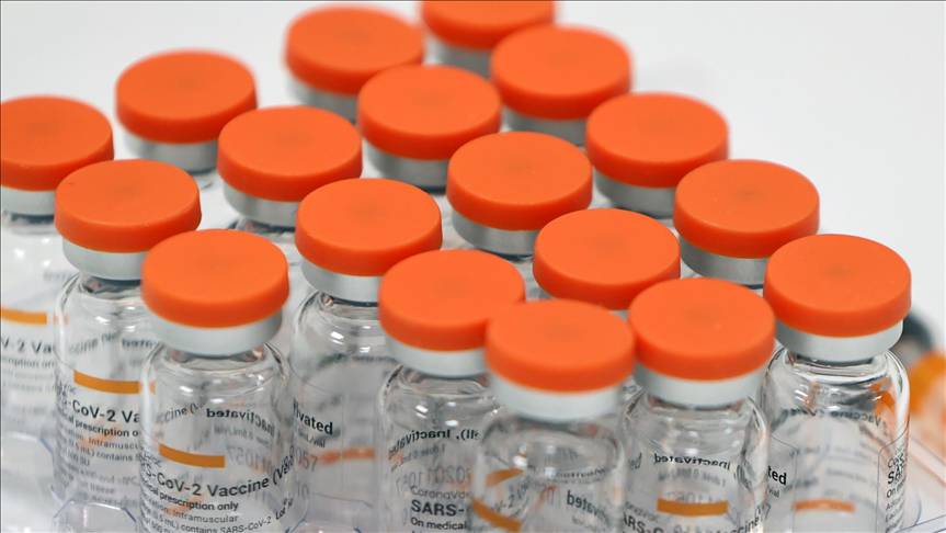 El país defiende la efectividad de la vacuna de Sinovac