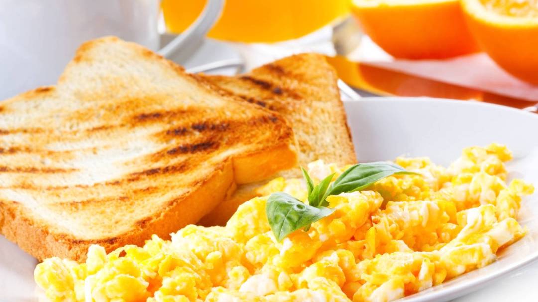 Qué debe desayunar para que el organismo trabaje correctamente