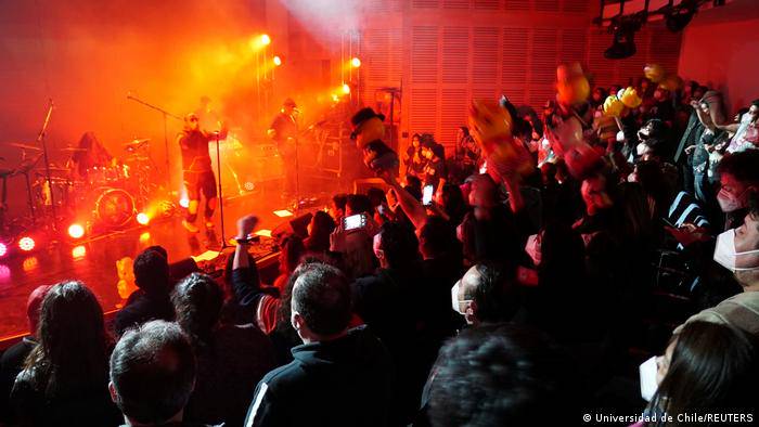 Chile busca reactivar eventos musicales masivos